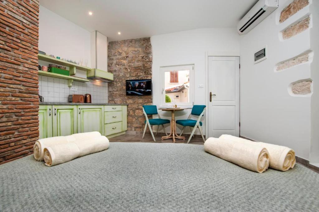 Studio Verde โรวีน ภายนอก รูปภาพ